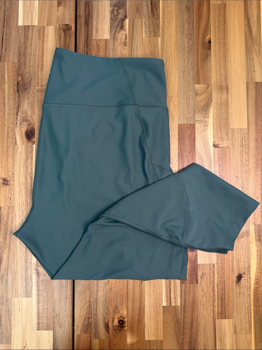 Old Navy Active Powersoft Leggings with Pockets